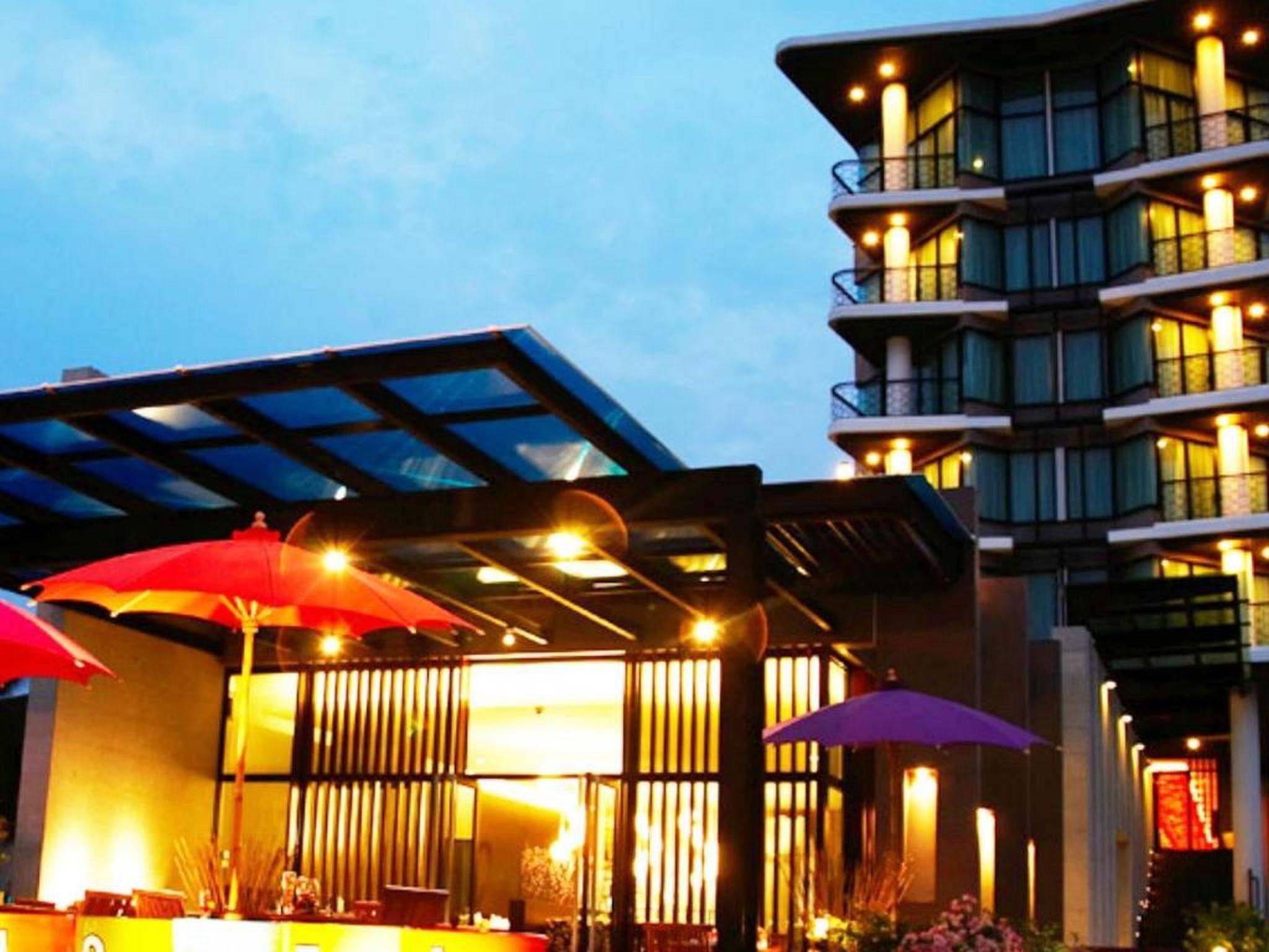 Bangsaen The Sez Hotel מראה חיצוני תמונה