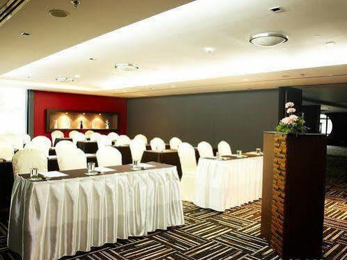 Bangsaen The Sez Hotel מראה חיצוני תמונה